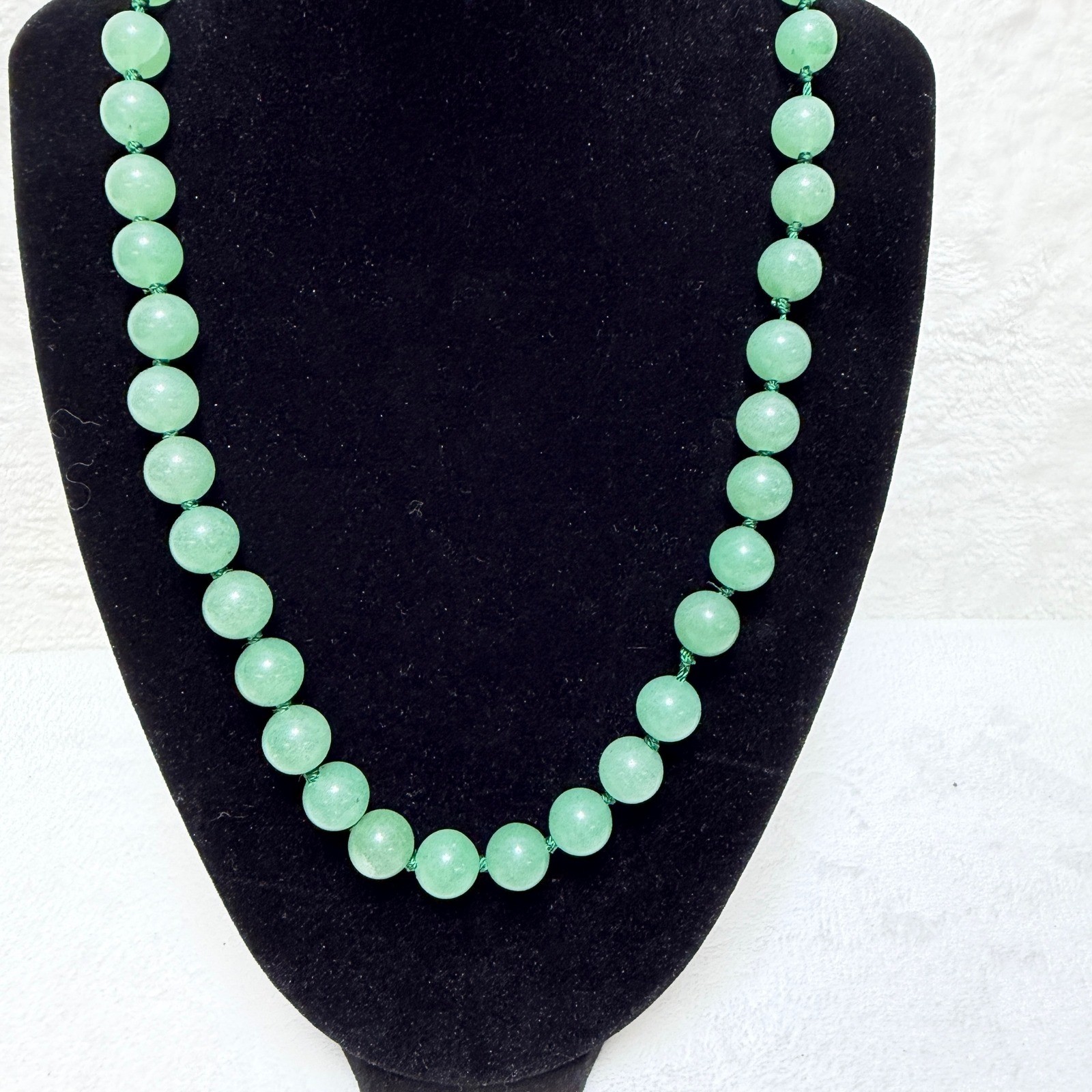 Green Aventurine Quartz Beaded Necklace Hand Knotted 10mm Round Strand 19in