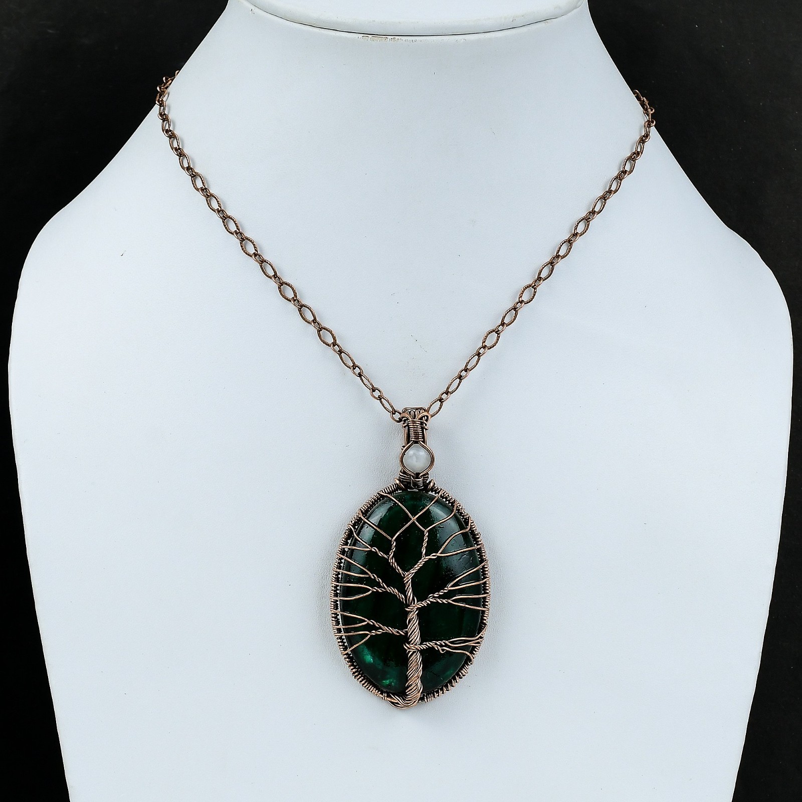 Green Fire Labradorite Gemstone Rainbow Moonstone Artisan Pendant Jewelry Copper