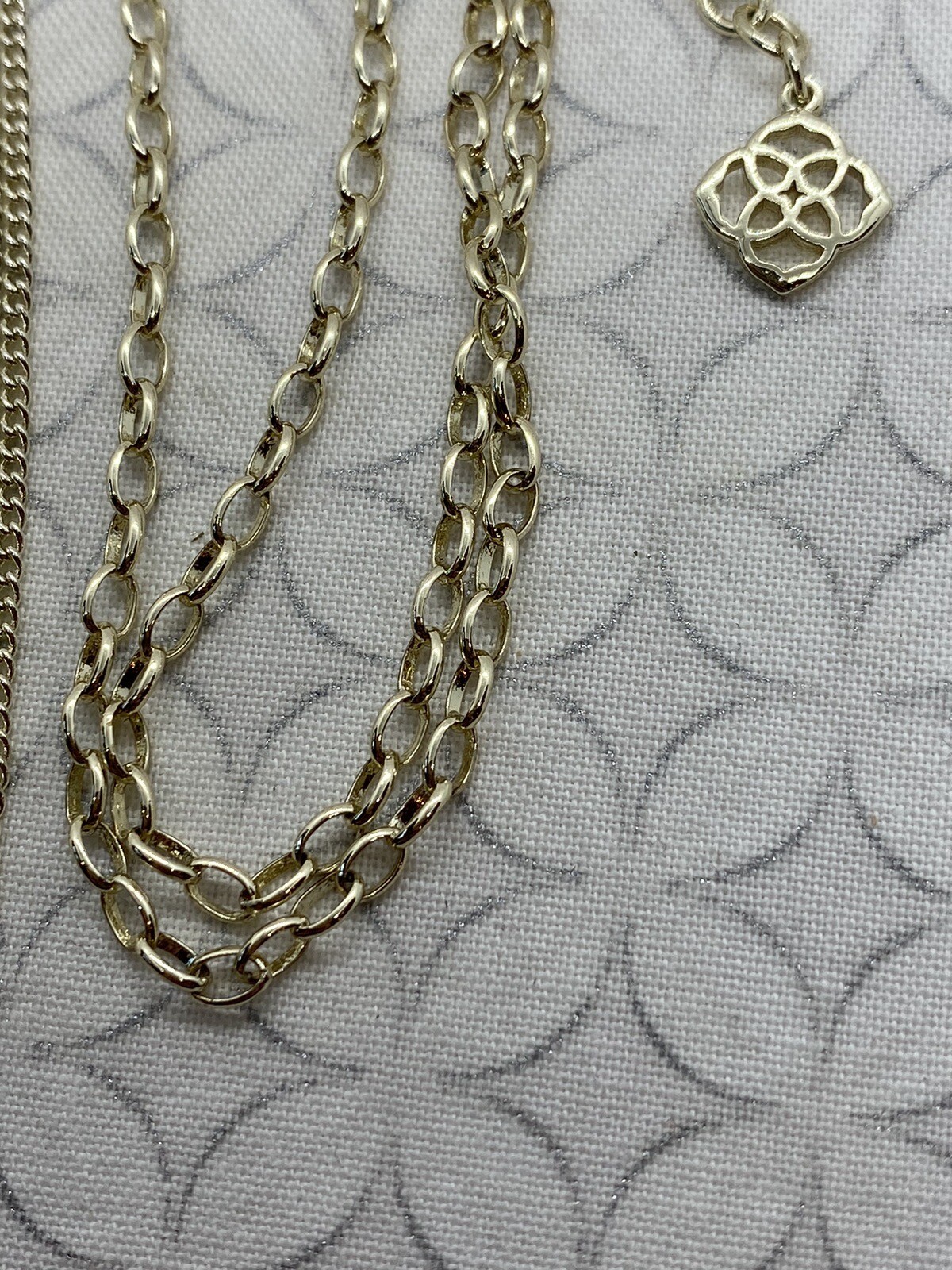 Kendra Scott Tae Pendant Necklace Watercolor Illusion White kyocera Opal Gold