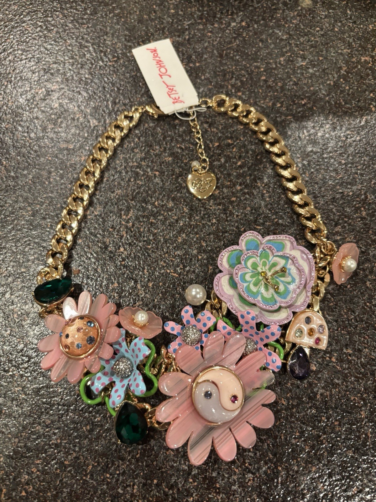 NWT Betsey Johnson Floral Flower Bib Statement Necklace