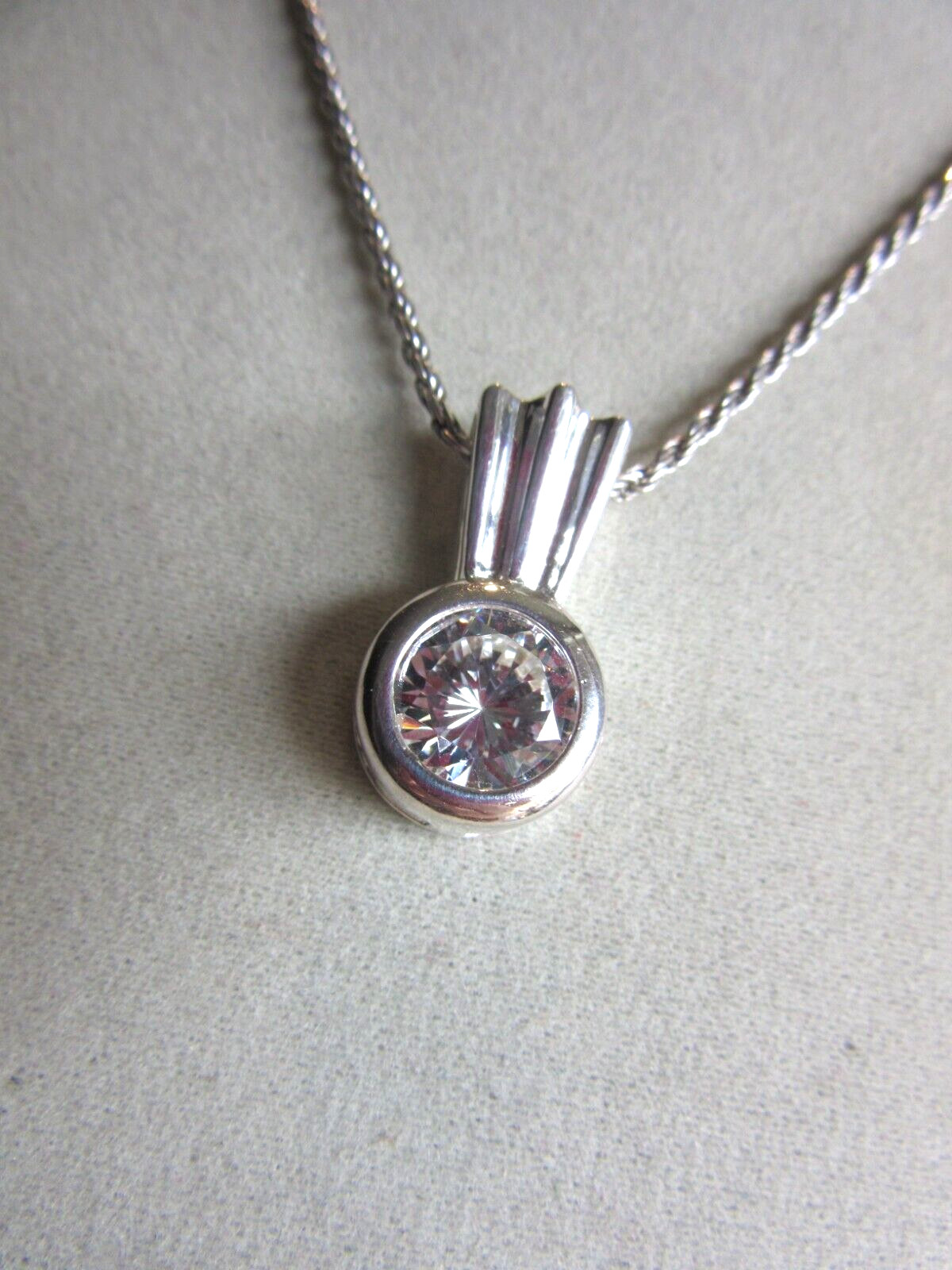 925 silver lab created CZ pendant on an 18″ long 925 Italy silver rope chain