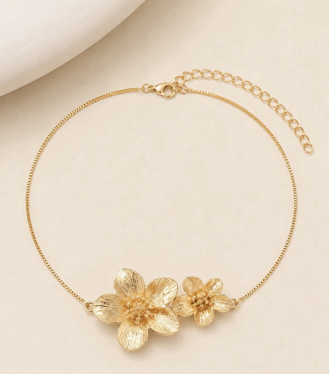 Gold Tone Floral Choker Necklace Adjustable Statement Necklace