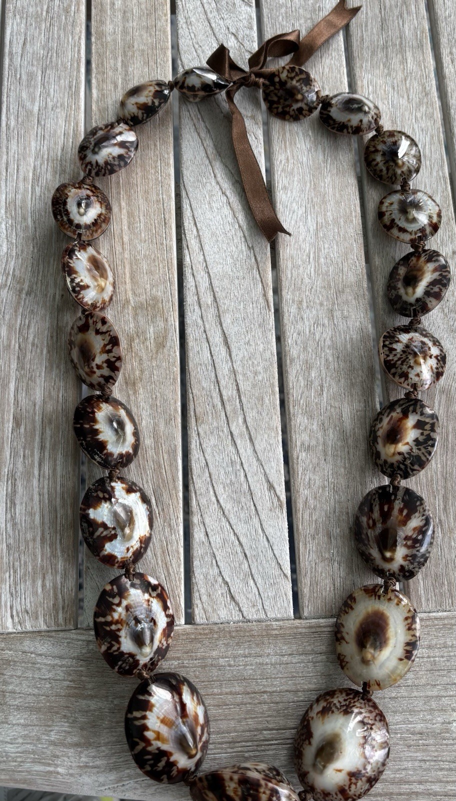 Brown White Natural Shell Beaded Statement Necklace Adjustable Ribbon Tie