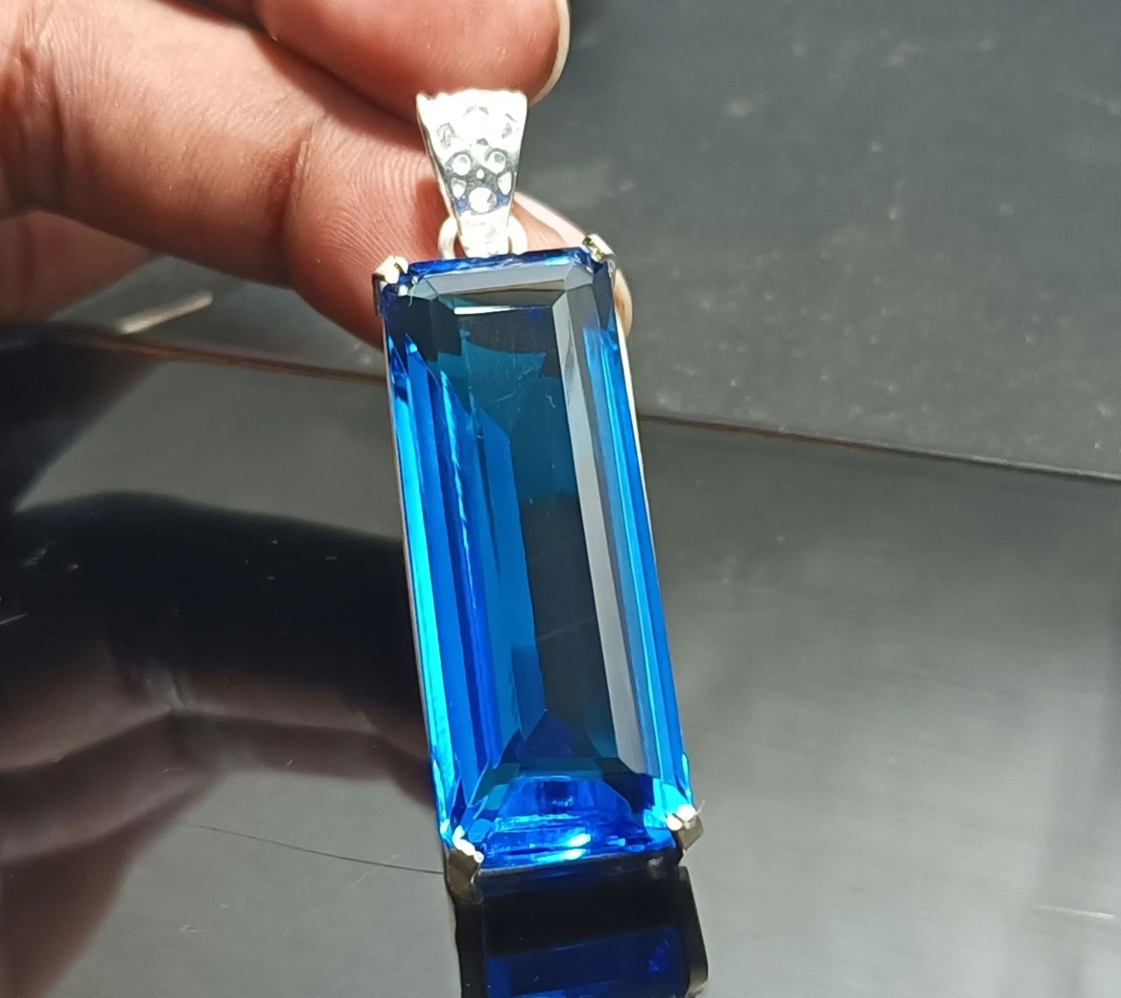 74.10 Ct Certified Natural Blue Topaz 925 Solid Silver Pendant Loose Gemstone