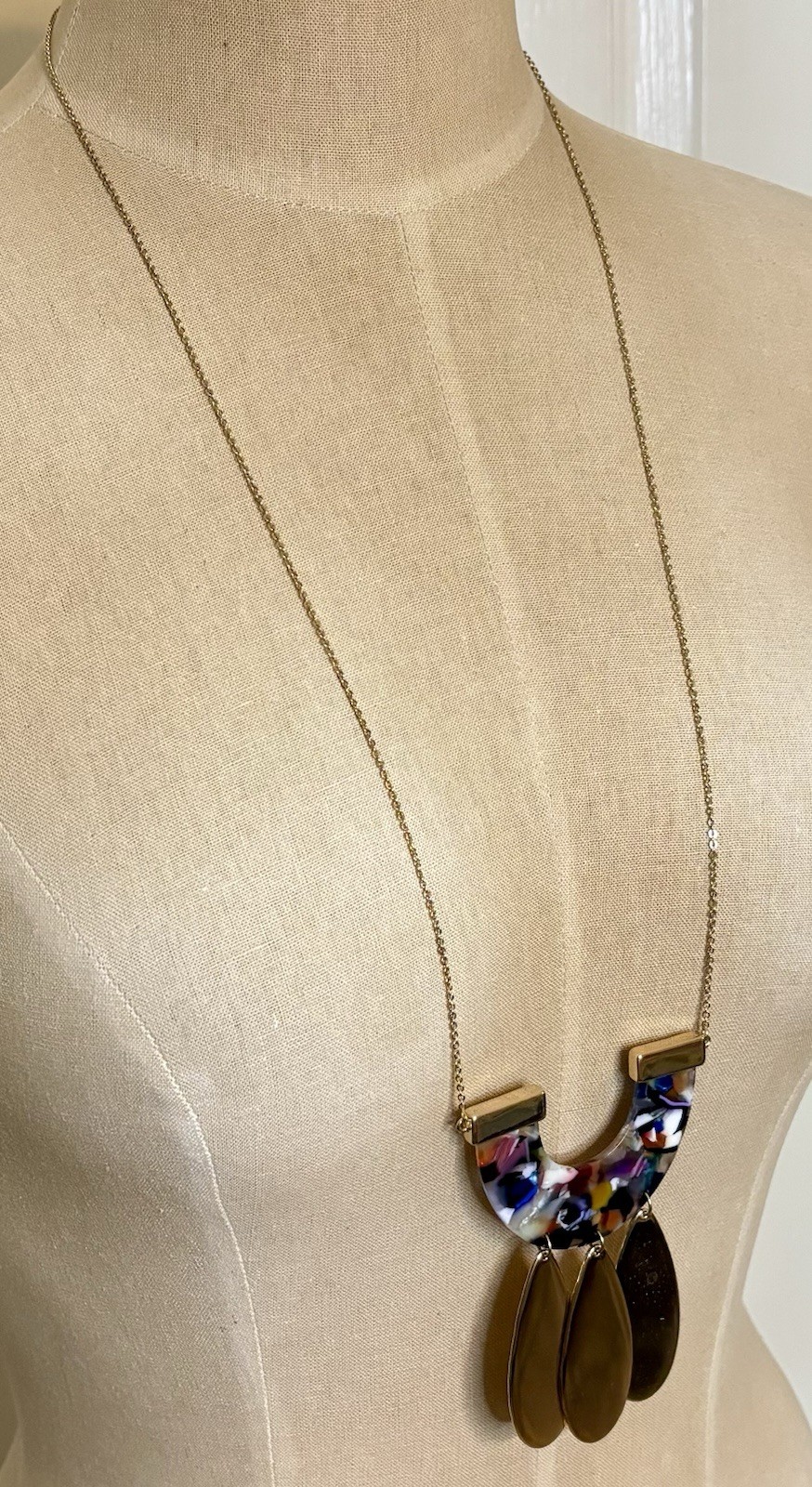 VERSONA GoldTone Teardrop Dangles Multicolor Acrylic Pendant Necklace Adjustable