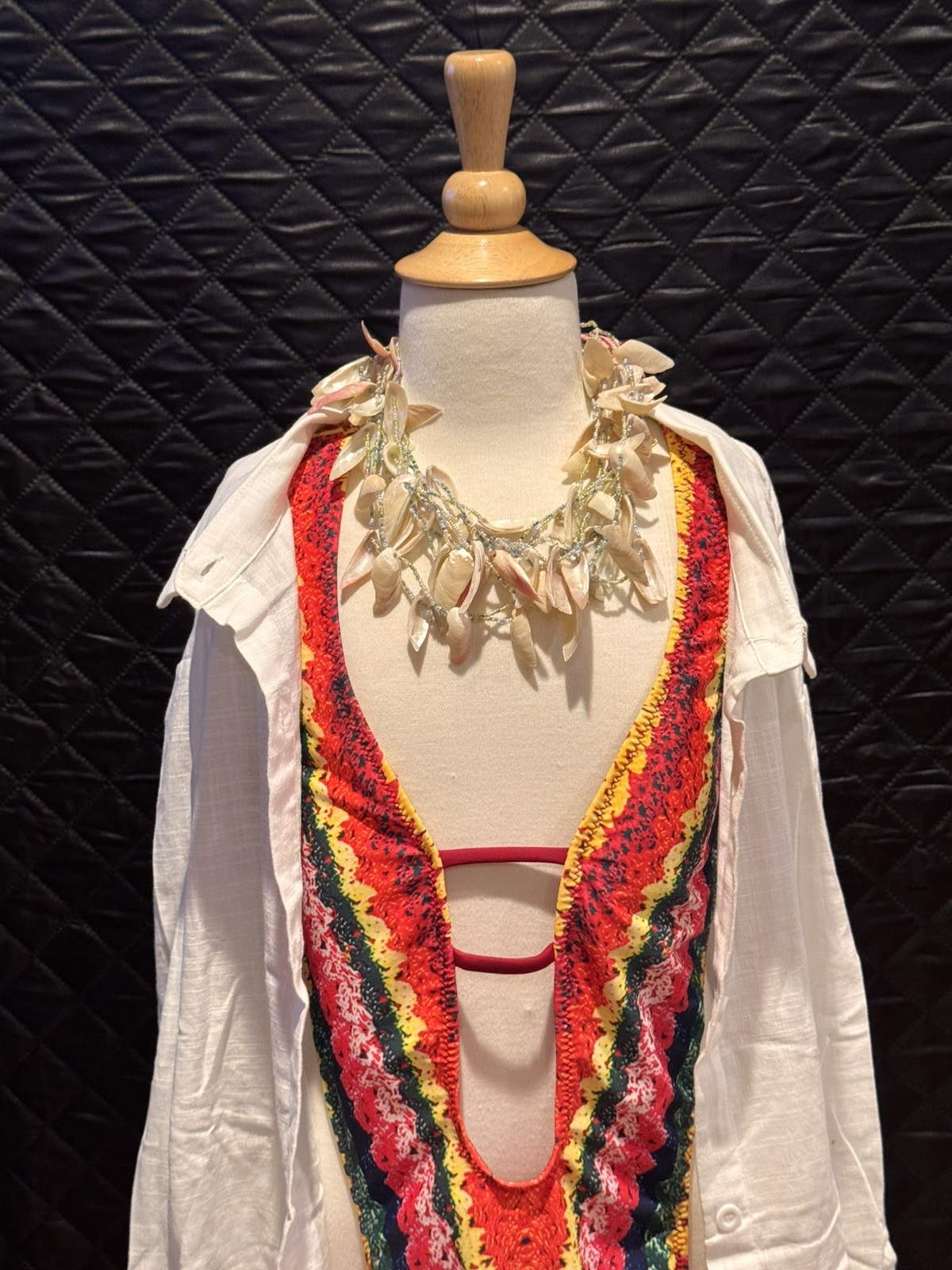 Vintage 9″ Sea Shell Statement Collar Necklace Colorful Beach Boho Chic Style