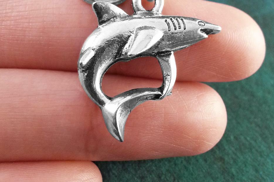 925 Sterling silver 20″ necklace chain charm SHARK OCEAN FISH pendant female mom