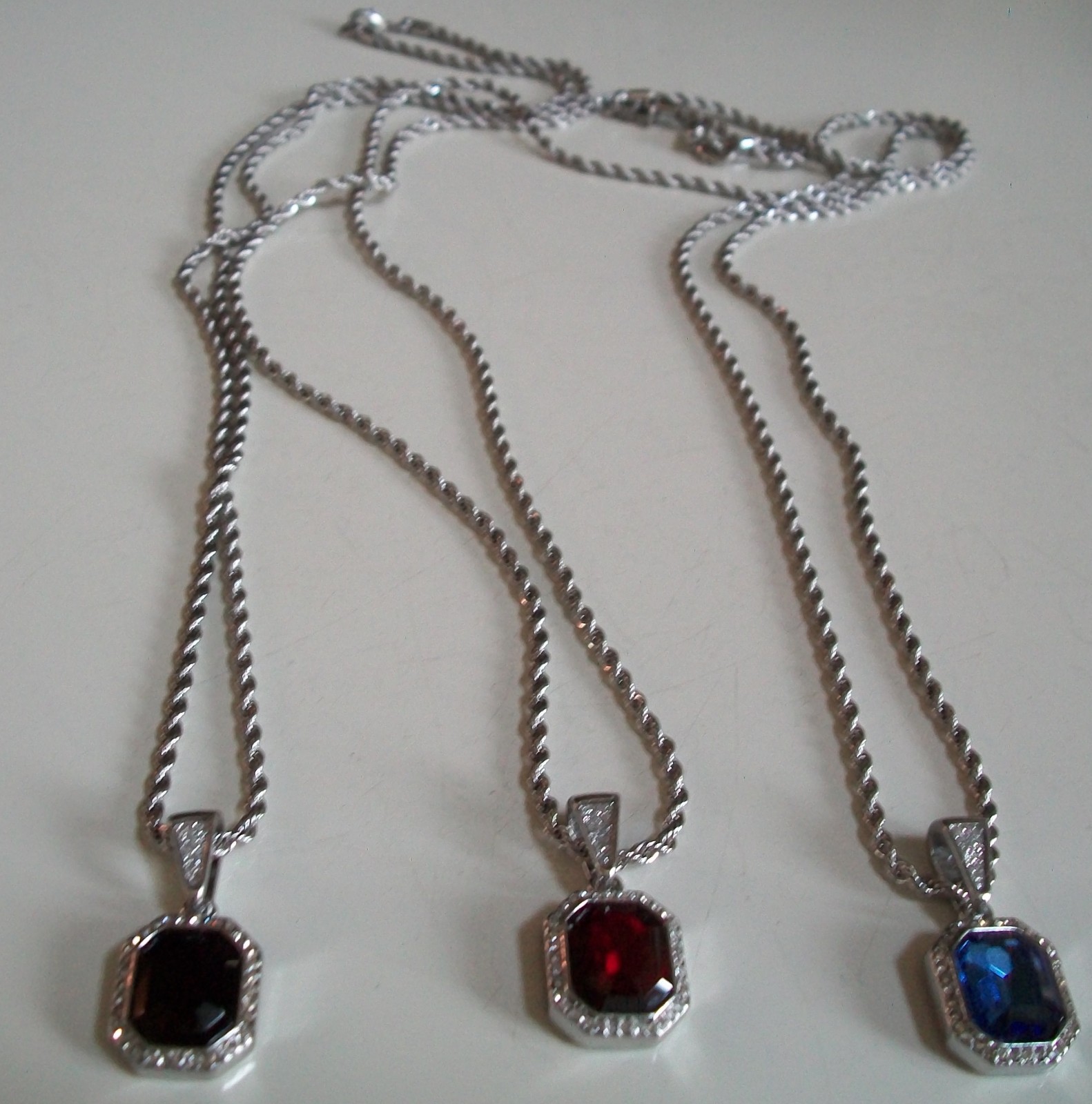 Men’s silver finish red, black, blue fashion hip hop chain & charm