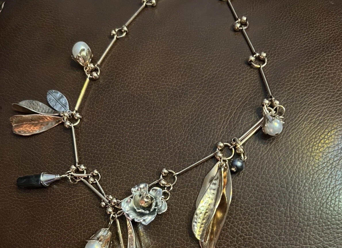 Zara Flower Pearl Necklace Leaf Silver Gold Charm Boho Poppy VTG Berry Boho