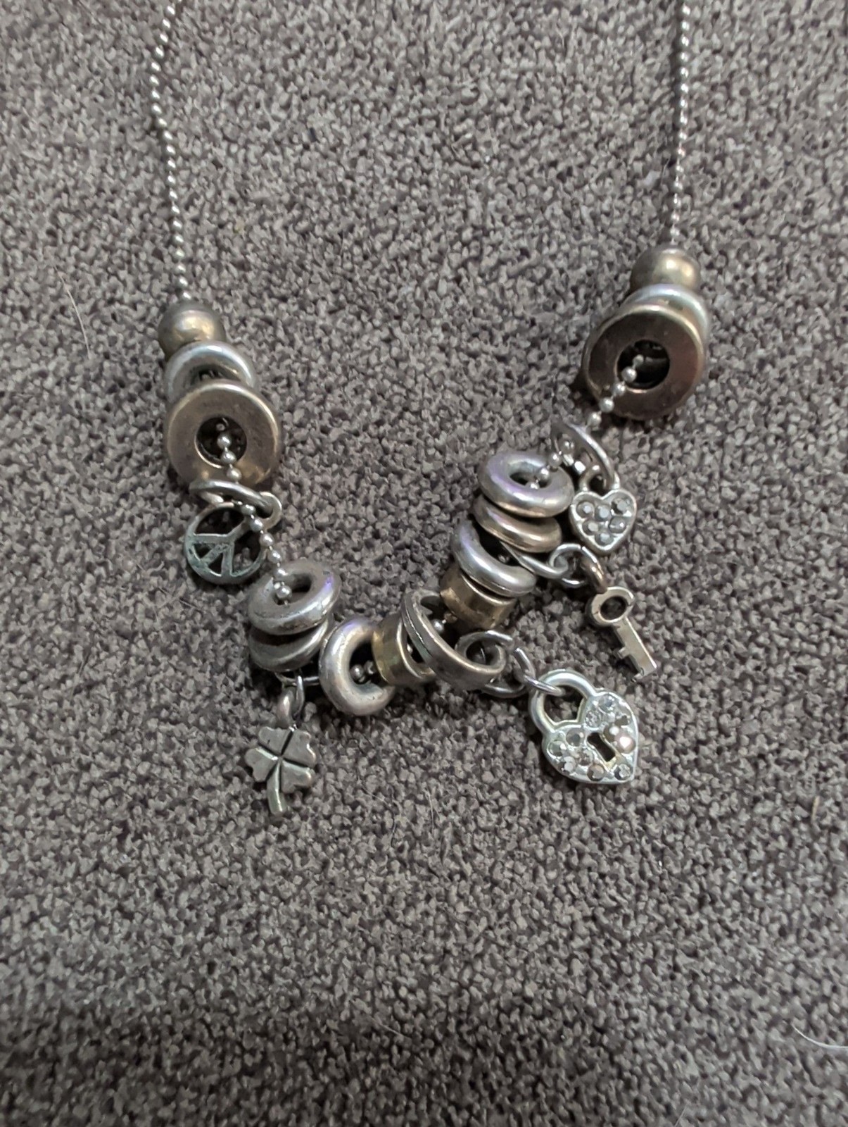 Vintage American Eagle Outfitters Charm Necklace *Y2K Fashion*