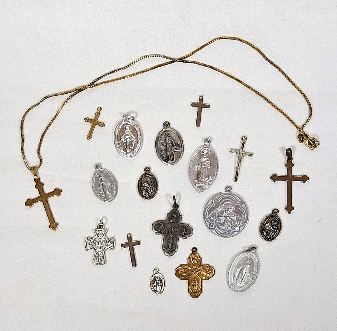 Catholic Medals 16x Lot Pendants Crosses Religious Saints Luke Joseph St Anthony