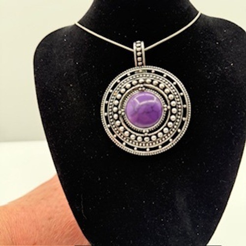 Premier Designs Silver Reversible Purple Stone Round Pendant Necklace