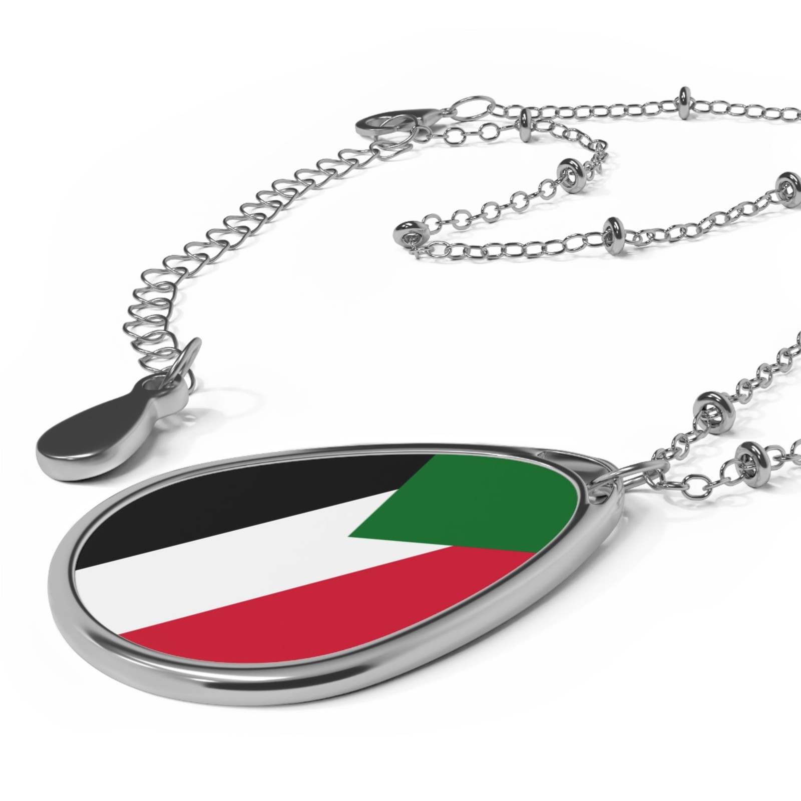 Sudan Flag Oval Necklace – Patriotic Zinc Alloy Pendant – One Size / Silver
