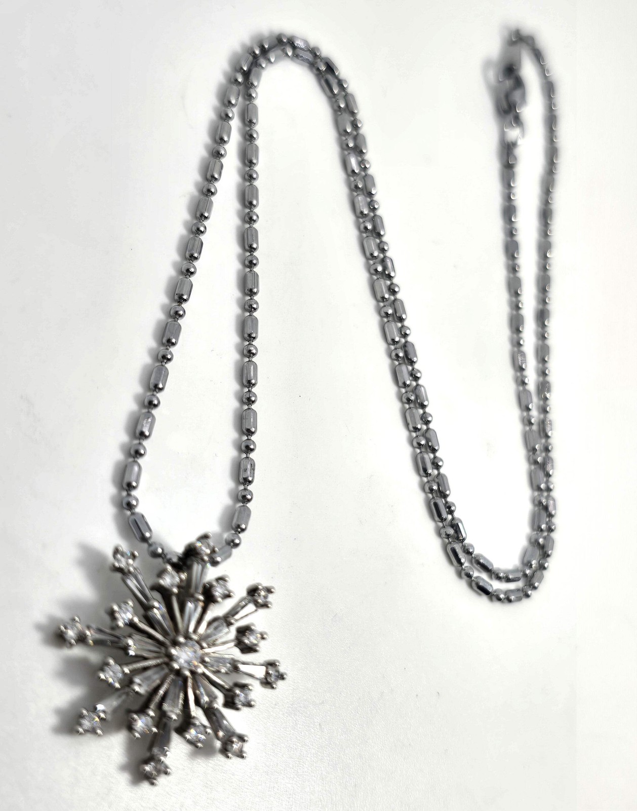 Silver snowflake cubic zirconia clear stone sterling silver necklace