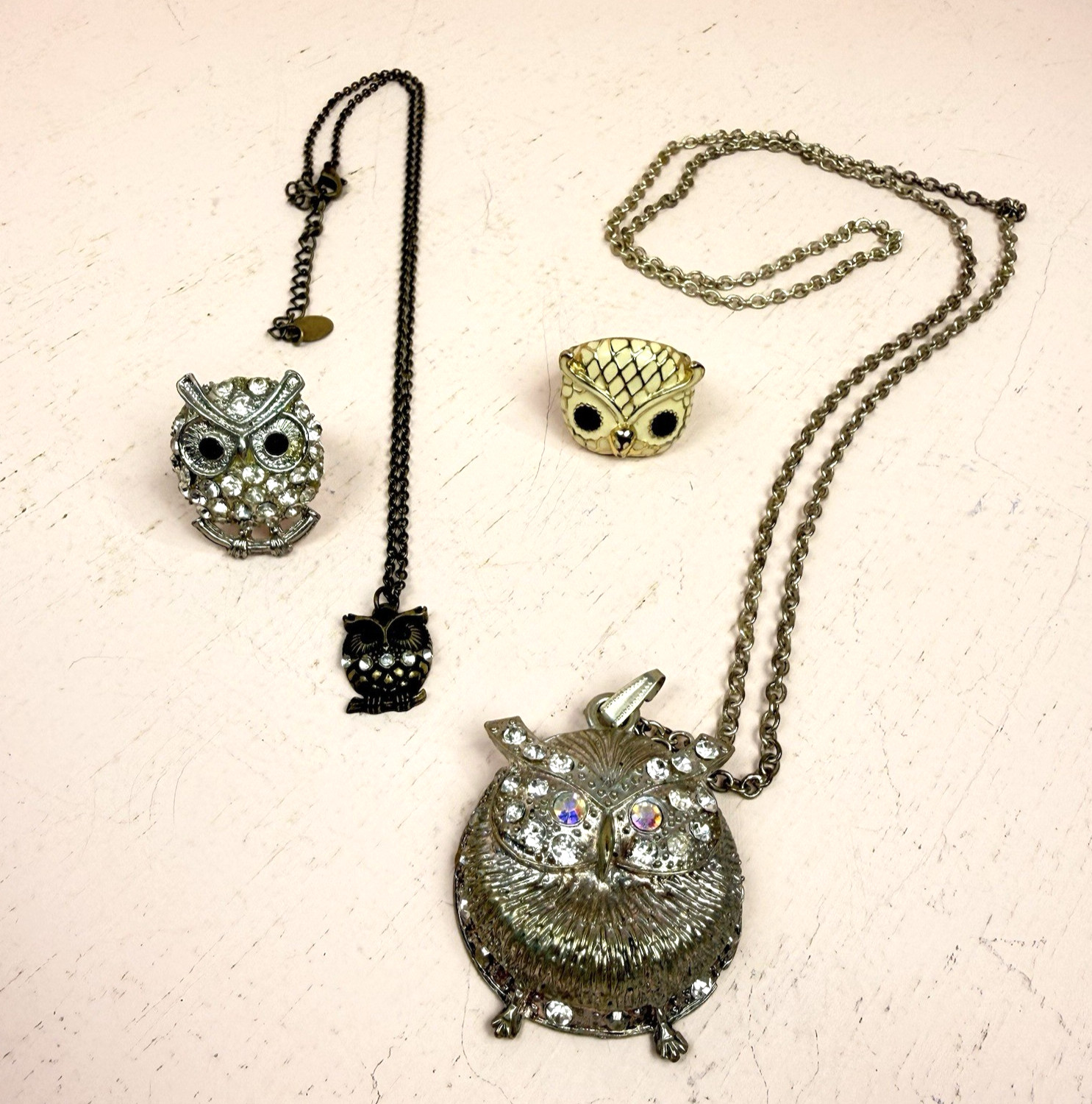 Lot of OWL Jewelry 2 Pendants 2 Rings Boho Teen Tween Adult