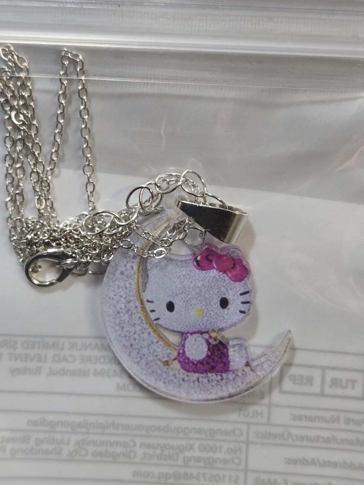 2D Acrylic Pendant Necklace Sanrio Hello Kitty, Fashionable Chain
