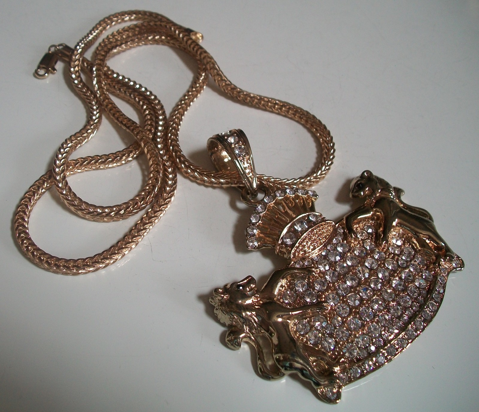 Men’s Fashion Dressy Hip Hop Gold Finish Crown & Lion Chain & Charm