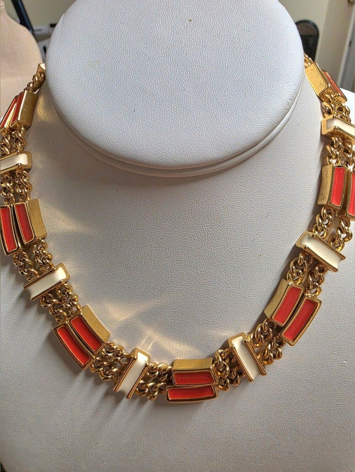 Vintage St. John Curb Dbl Chain 22kgp Coral/orange and White Enamel Choker