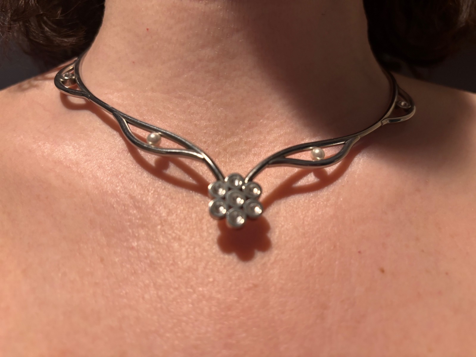 Authentic Swatch Bijoux Flower Choker Necklace