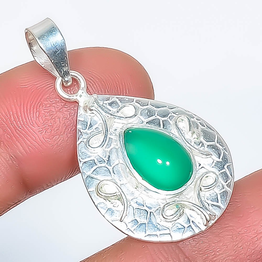 Green Onyx Gemstone 925 Silver Plated Pendant 1.56″ P7622-23