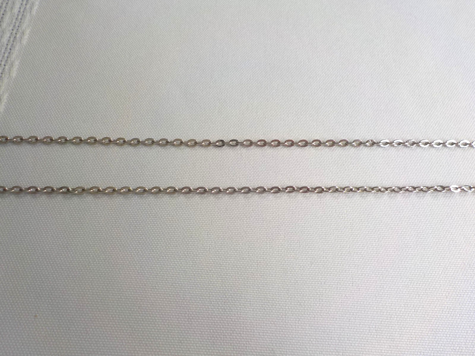 SL Faux Mop Necklace Silver Tone Metal 27″L Plastic Light Dark Purple Round
