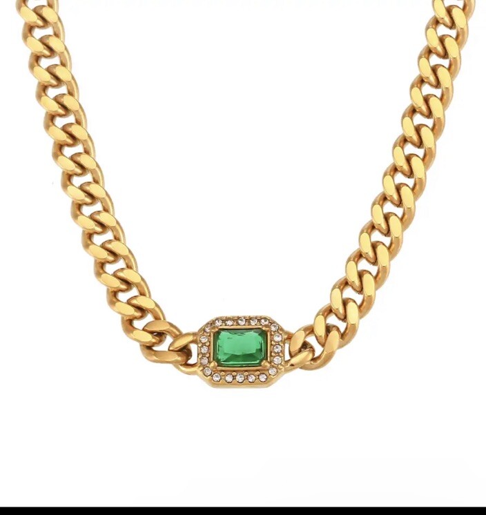 GORGEOUS 18K GOLD FILLED CURB CUBAN LINK NECKLACE PENDANT w GREEN STONE