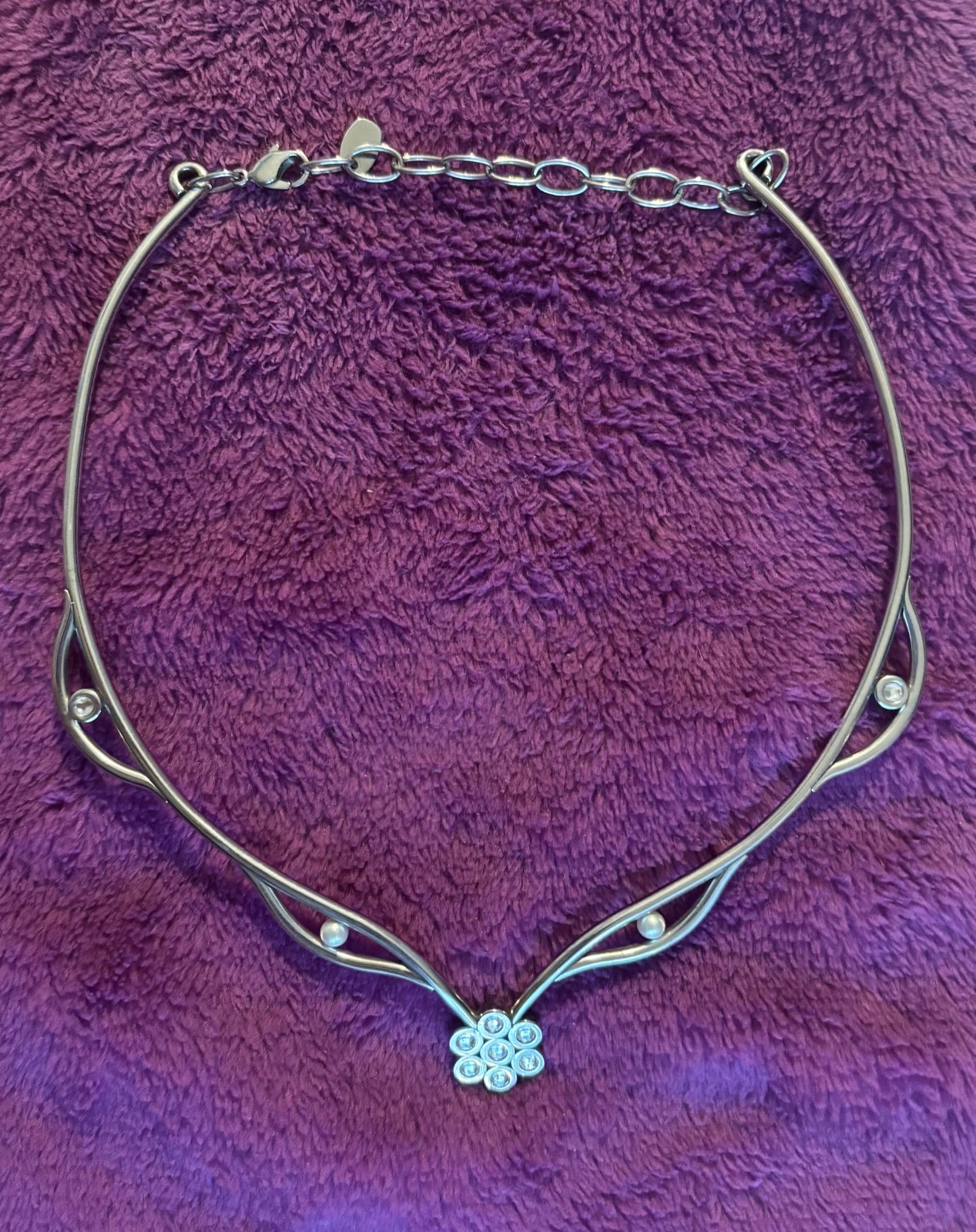 Authentic Swatch Bijoux Flower Choker Necklace