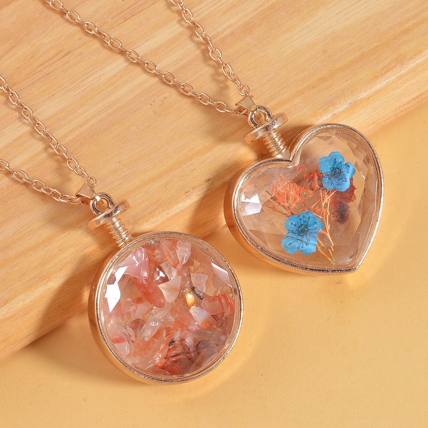 Goldtone Glass Dyed Agate Set of 2 Pendant Necklace Jewelry Size 24″ Ct 7.5