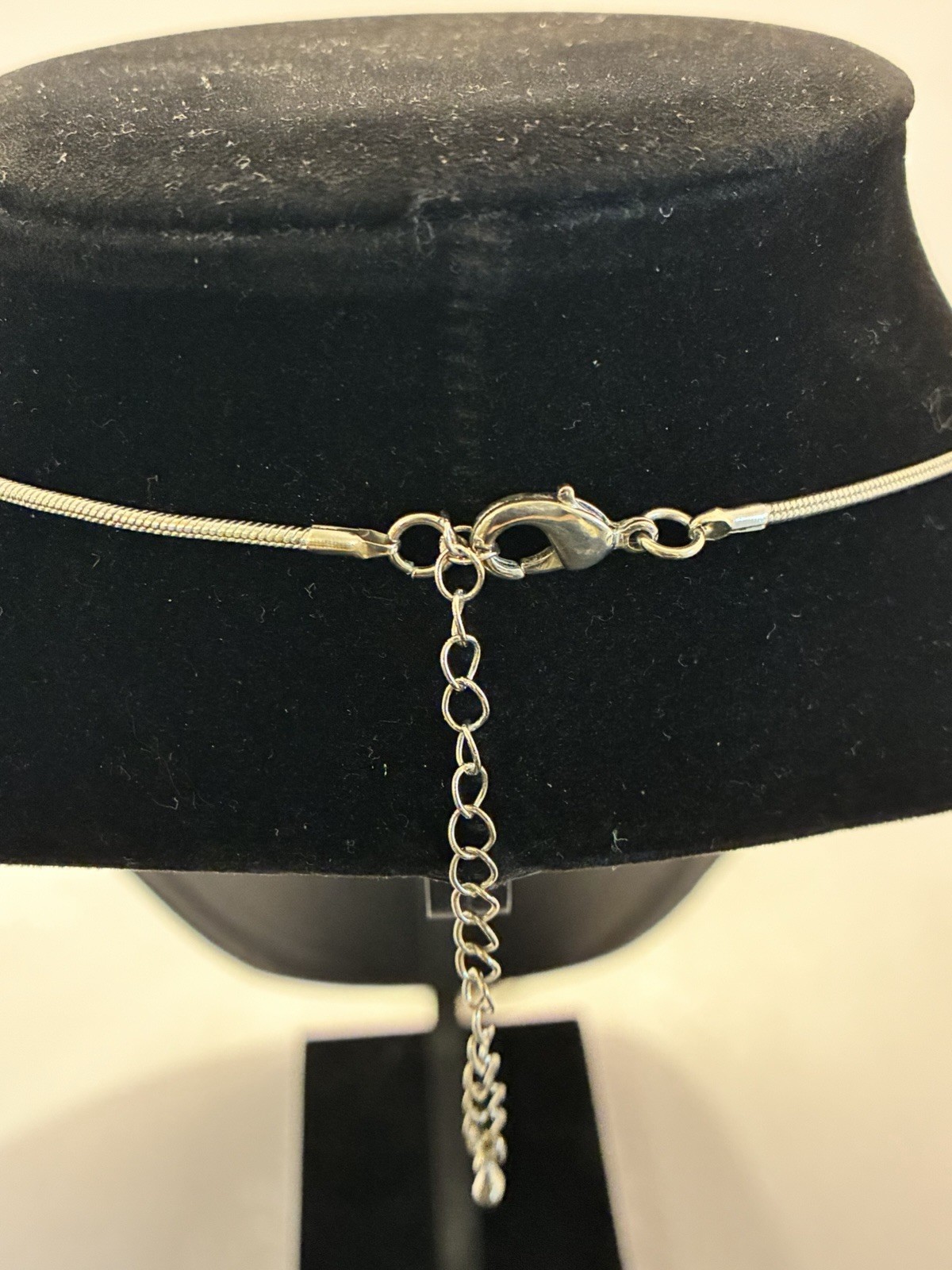 Modernist Yellow Crackle Resin Pendant Necklace Long 30″ Silver Tone Snake Chain