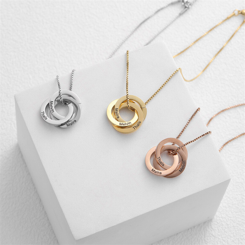 Personalized Interlocking Family Name Necklace, Perfect Gift for all occasions