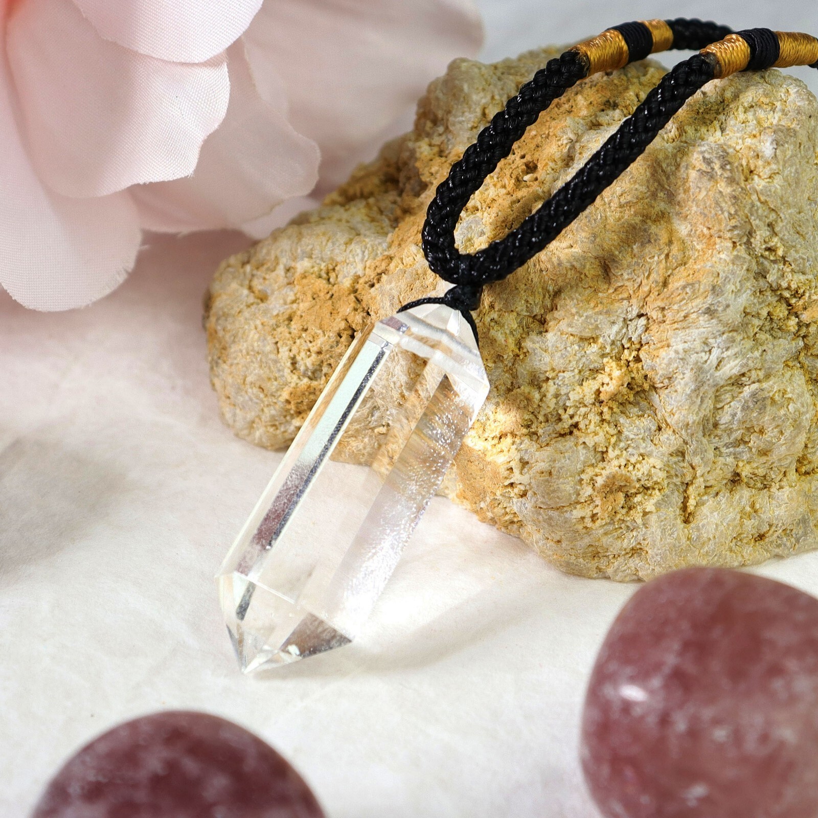 Clear Quartz Hexagon Pendant Healing Reiki Protection Crystal Amulet Necklace