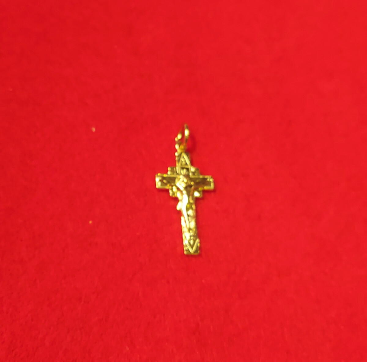 14KT GOLD PLATED CROSS JESUS CRUCIFIX CHARM WITH 16 INCH ROPE NECKLACE- 1613