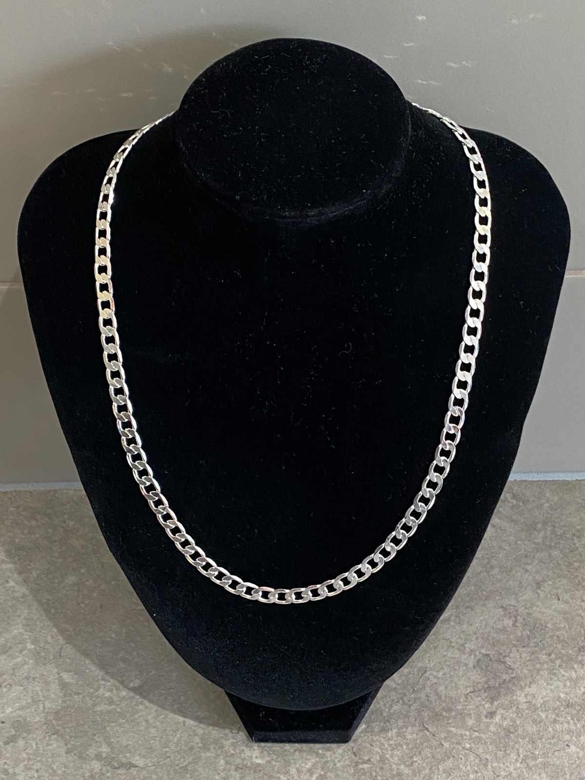 8mm Silver Plated Chain Necklace Polished Finish Luxury Look 22″