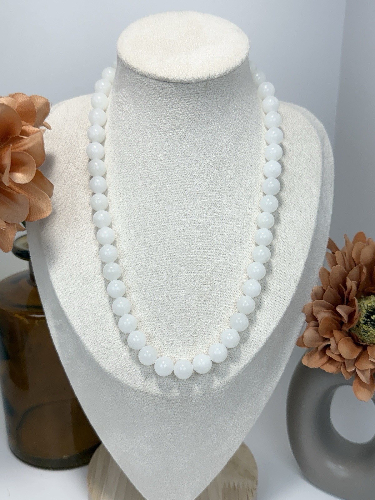 Hetian Jade White 19IN Twist Closure Bead Necklace 10MM