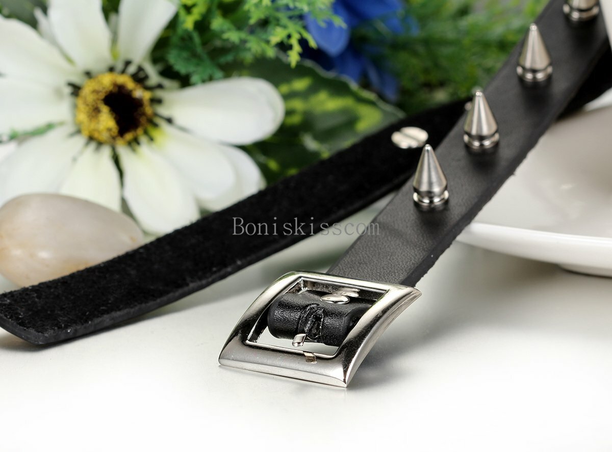 Punk Fashion Handmade Black Leather Spike Rivet Choker Collar Necklace w Buckle