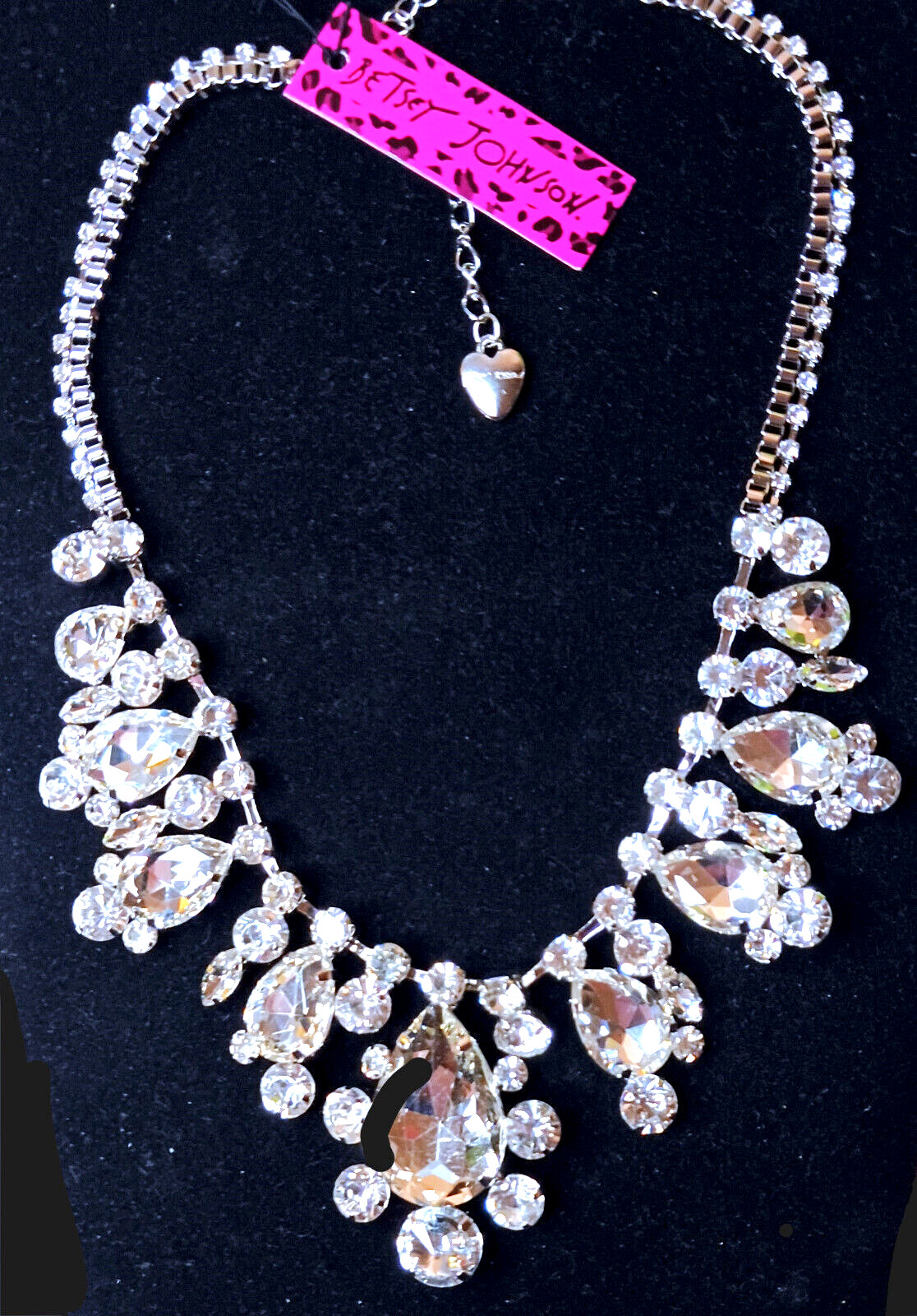 Gorgeous JEWELS White Rhinestone Betsey Johnson HIP HOP Night Club Bib Necklace