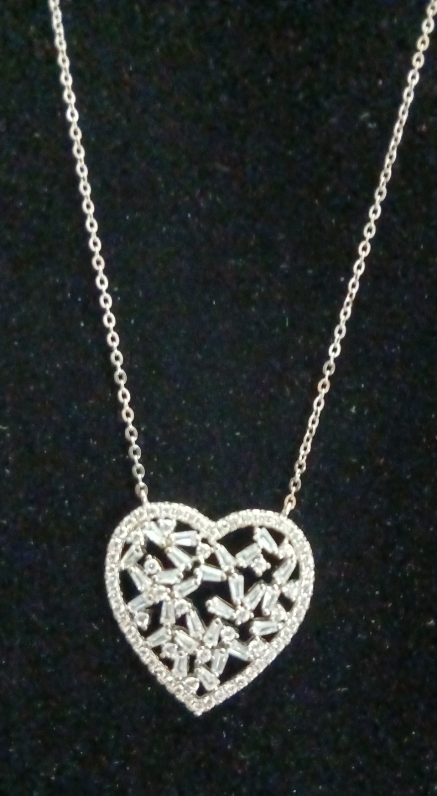 Diamonque Sterling NWT Never Worn, Immaculate Condition Fully Stamped DDD 925