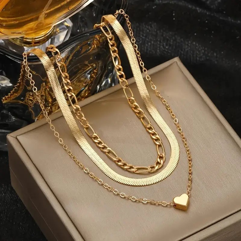 Women’s Heart Pendant Snake Bone Chain Necklace Fashion Layered Necklace Alloy