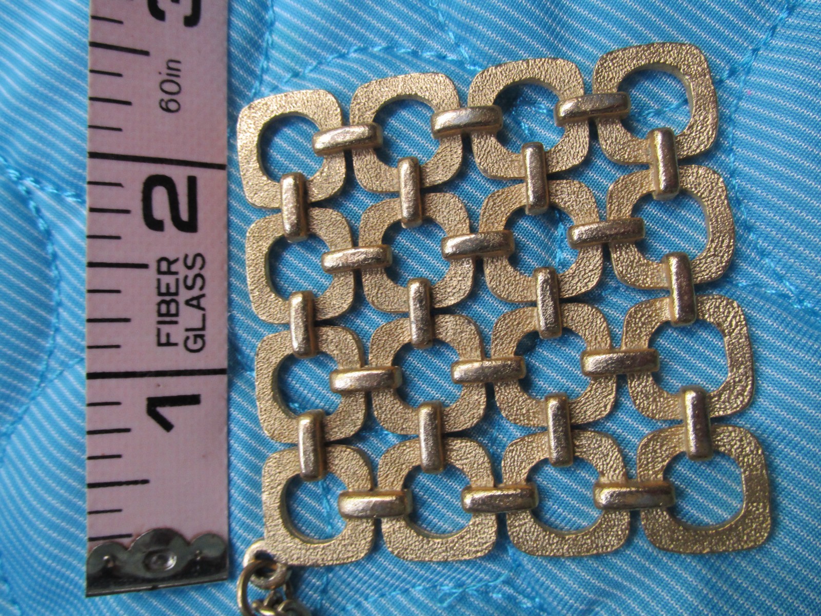 Necklaces – Lot of 4 Vintage gold tone Assorted styles and lengths Statements VG