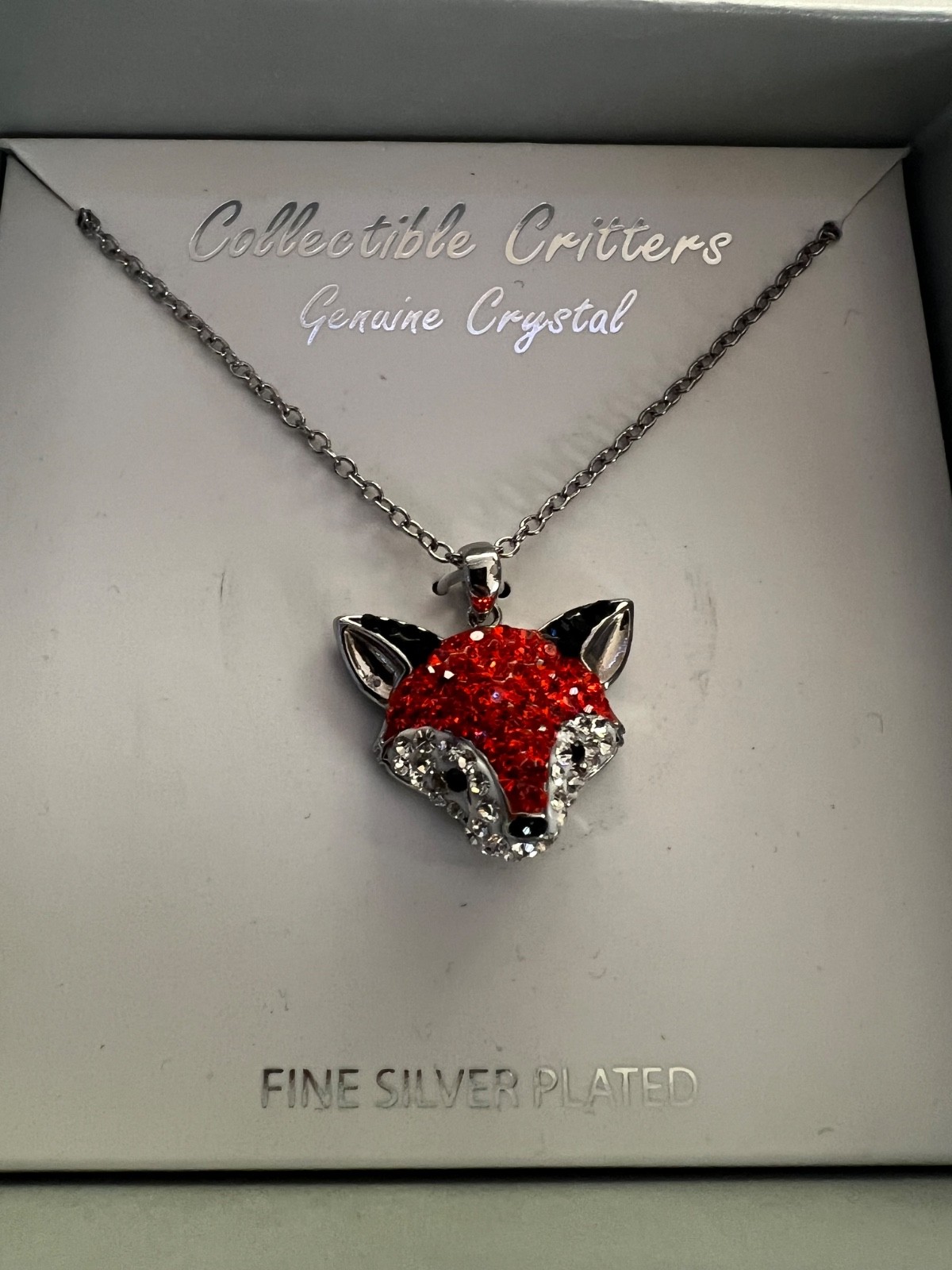 NEW COLLECTIBLE CRITTERS GENUINE CRYSTAL SILVER PLATED FOX PENDANT WITH CHAIN
