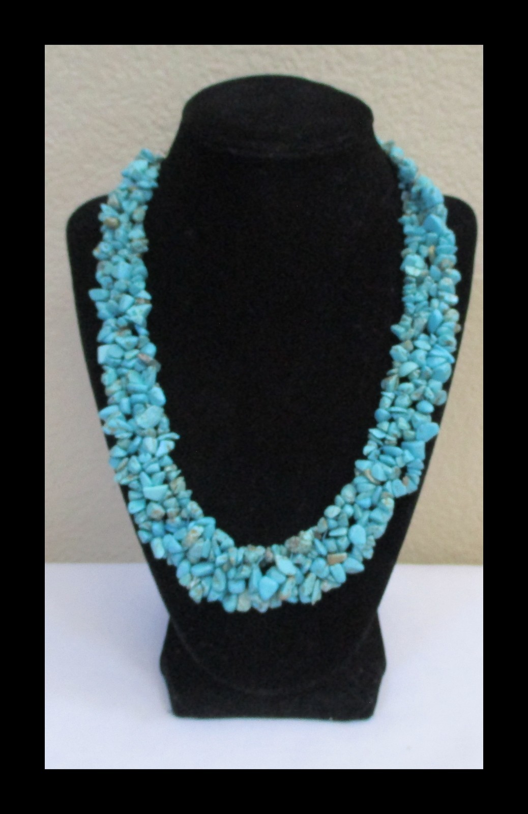 Turquoise Stone Chip Bib Collar Necklace Boho Style 18″ NK-010