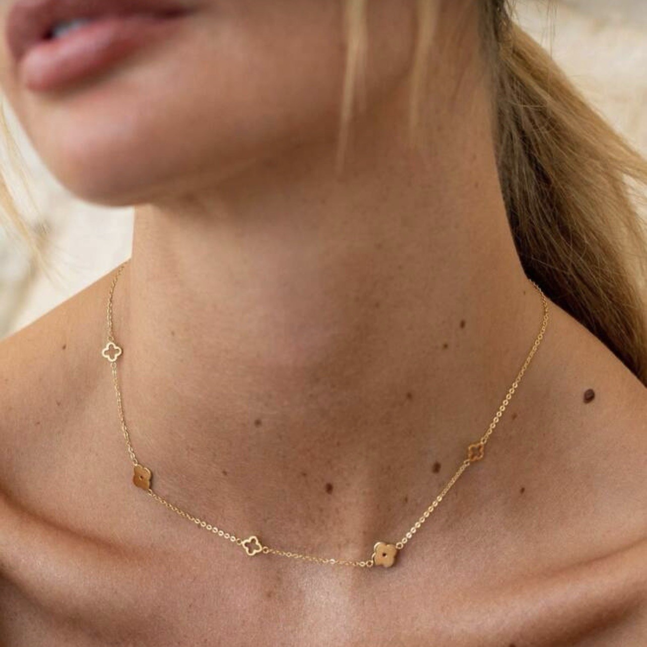 Stainless Steel Gold Clover Pendant Necklace, Simple Elegant Daily Wear Jewelry