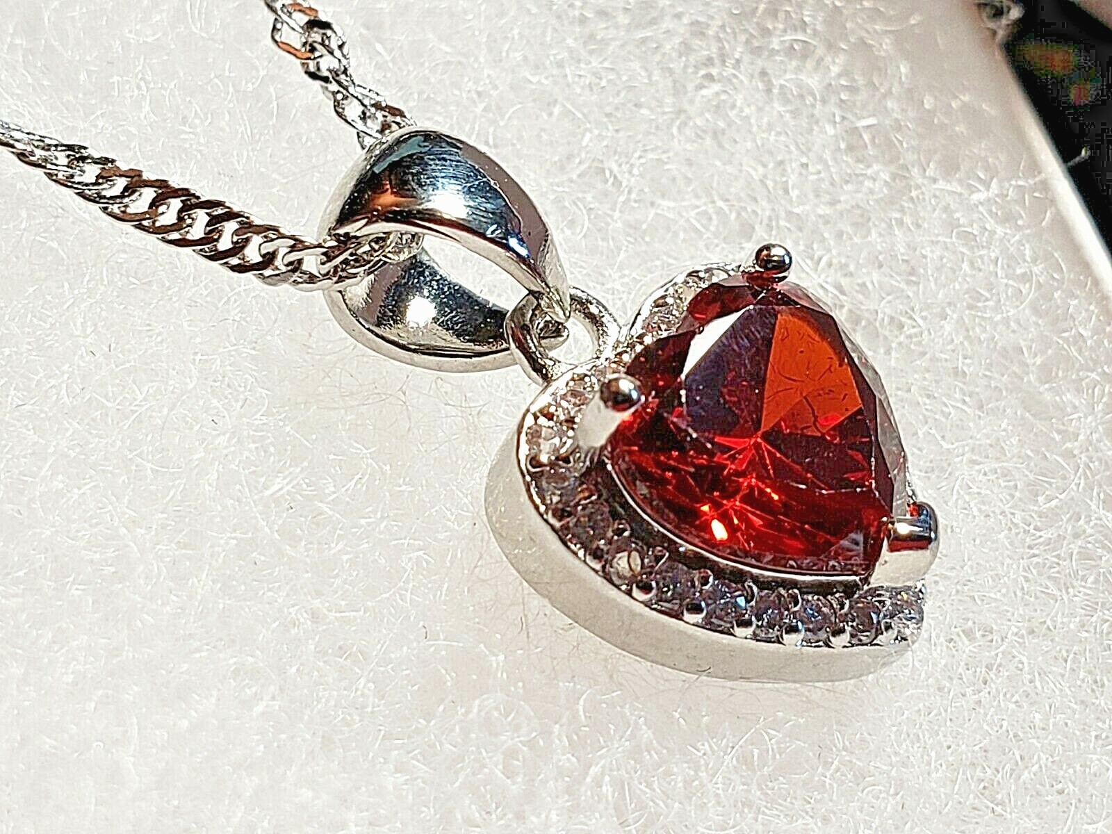 Valentine’s Da Gift/Birthday Necklace Red Heart Shape Pendant surround Crystals