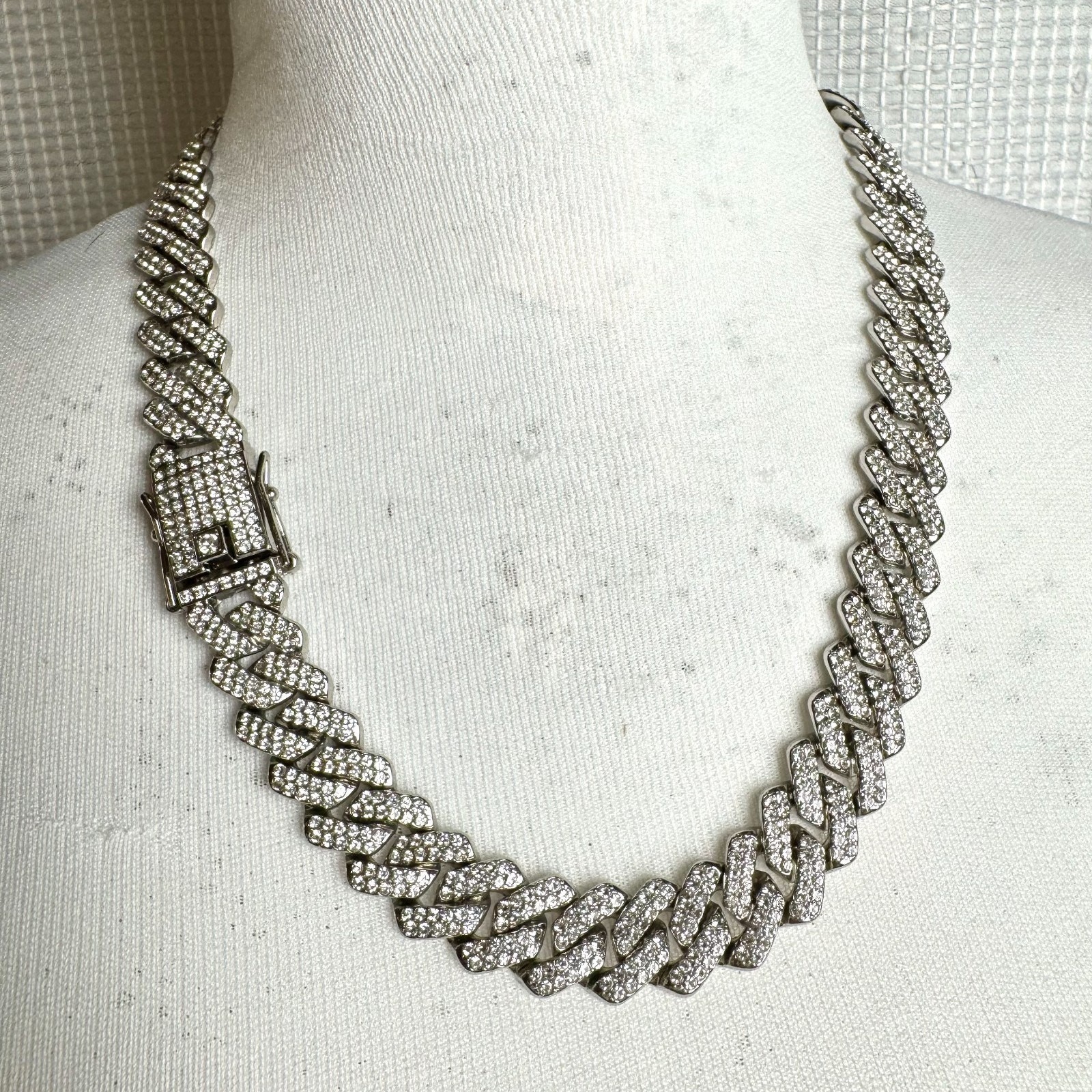Silver Tone CZ Cuban Link Chain Necklace Unisex 21″ Stainless 15mm Iced-Out