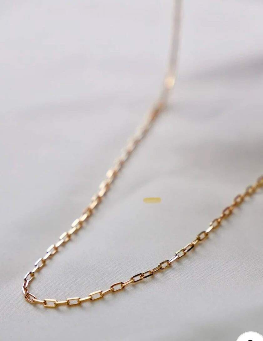 Dainty paper clip chain necklace Waterproof Gold chain Necklace Pretty layering