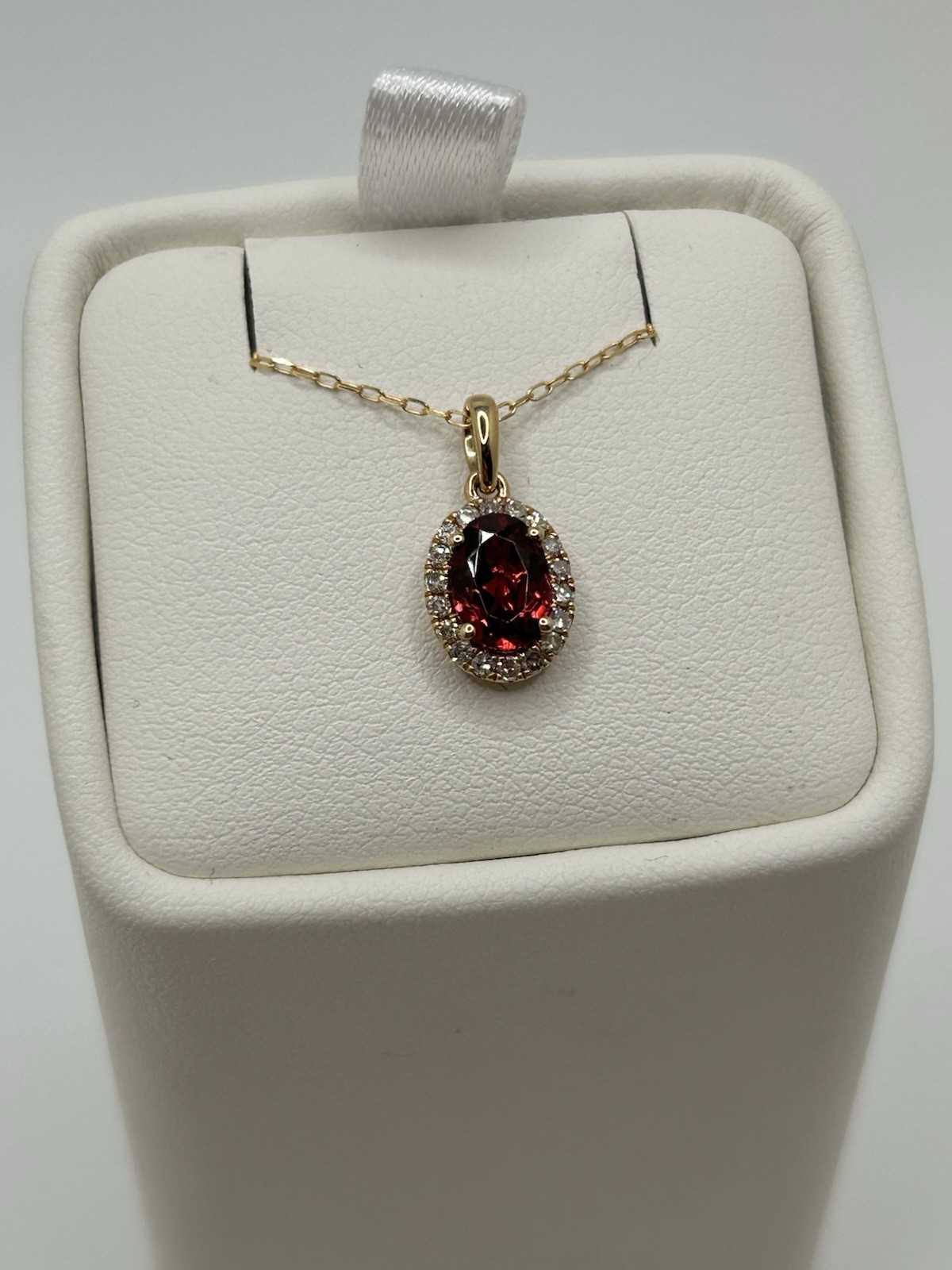 14k Gold Garnet And Diamond Pendant 18 Inch Necklace 1mm Diamond Cut Natural
