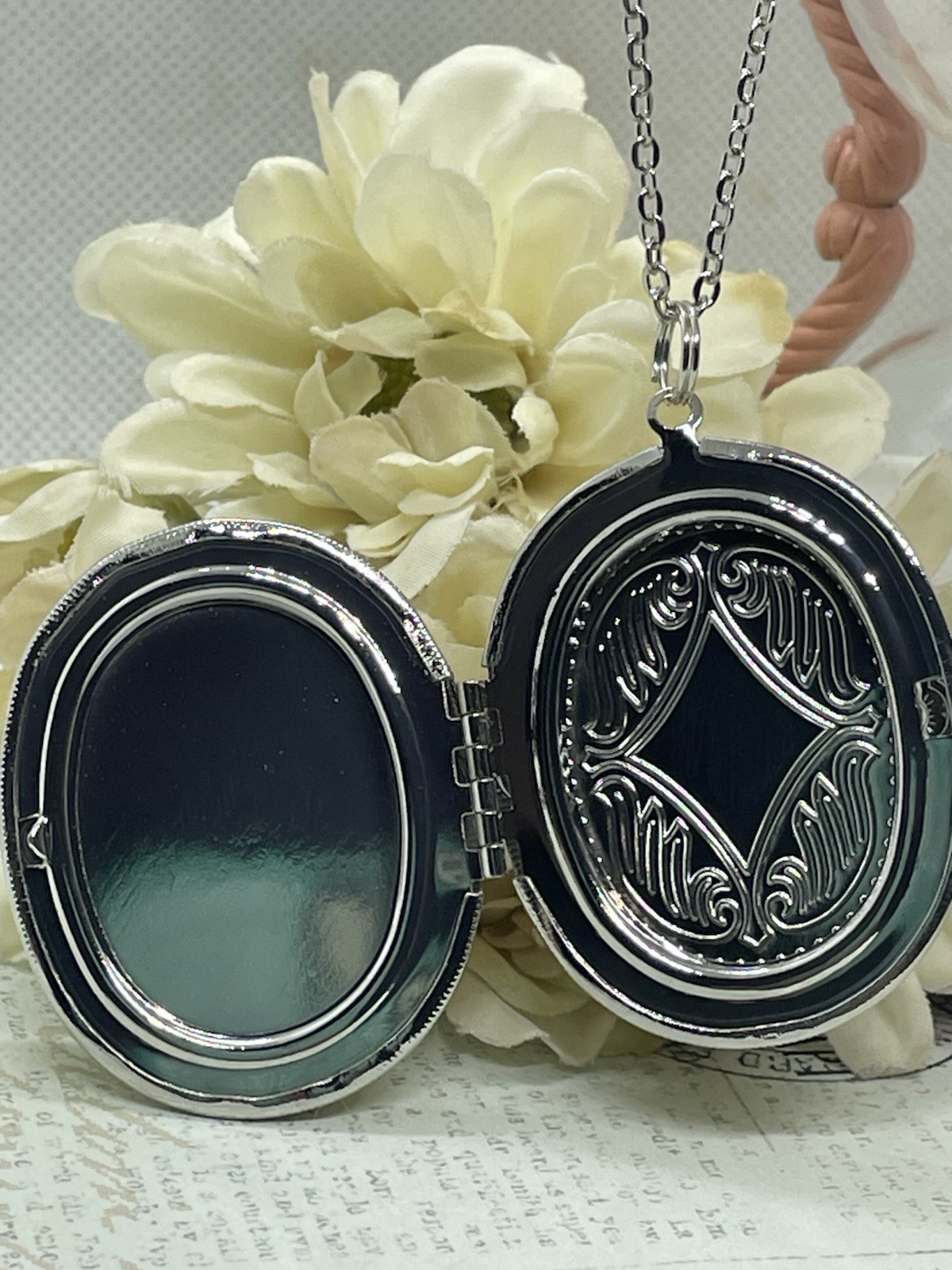 Silver Purple SCOTTISH THISTLE Scotland LOCKET NECKLACE CAMEO PHOTO CELTIC gift