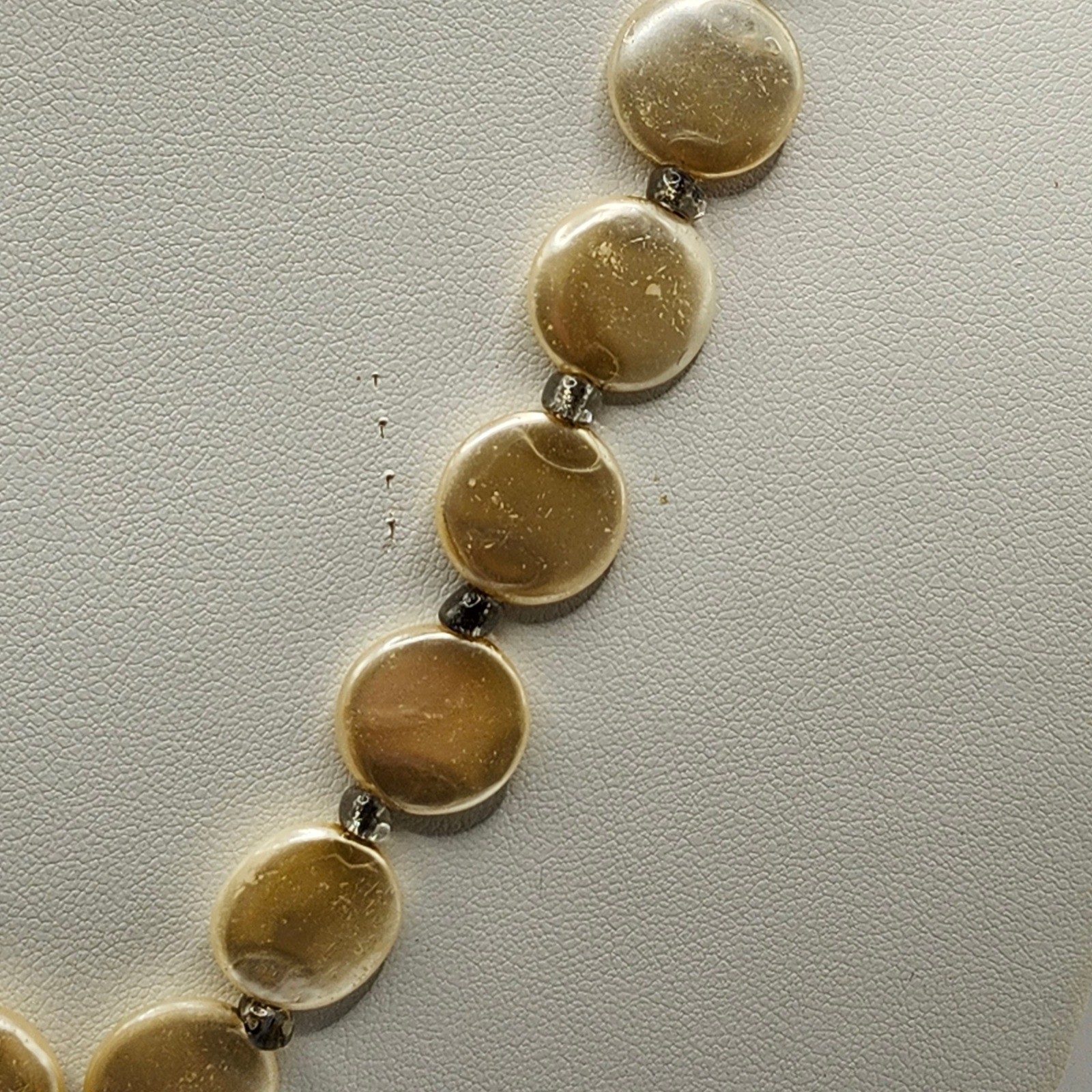 Vintage Cream Coin Bead Necklace with Large Agate Pendant Toggle Clasp Boho