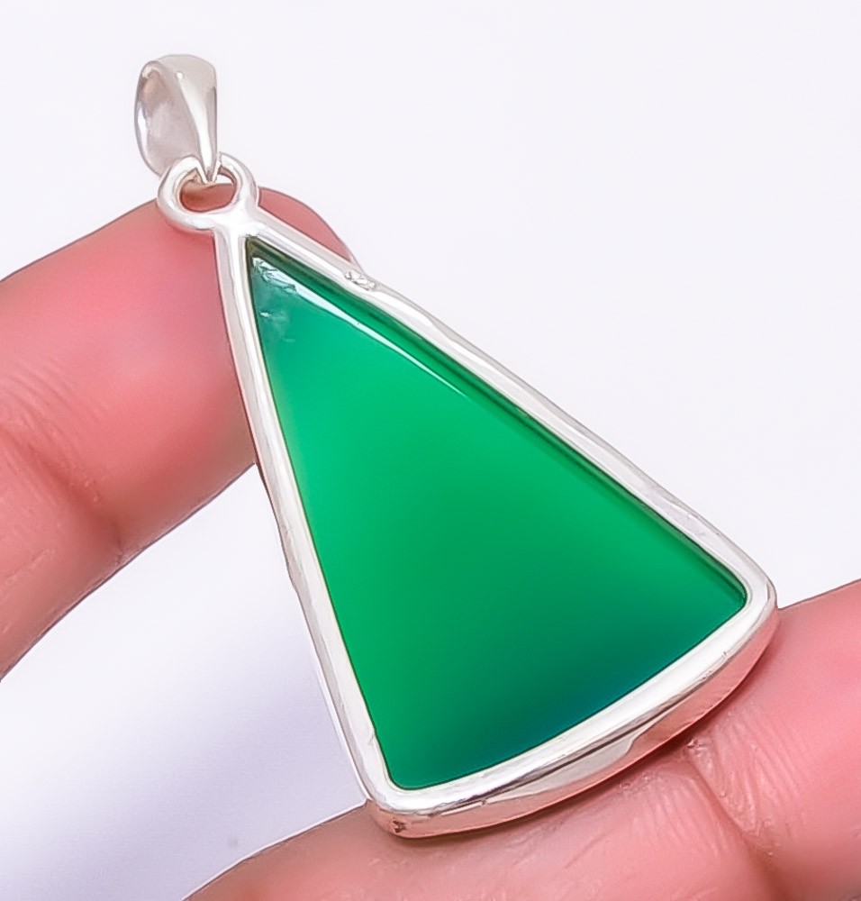 Green Onyx Handmade Silver Plated Jewelry Pendant 1.99″ P1425-82
