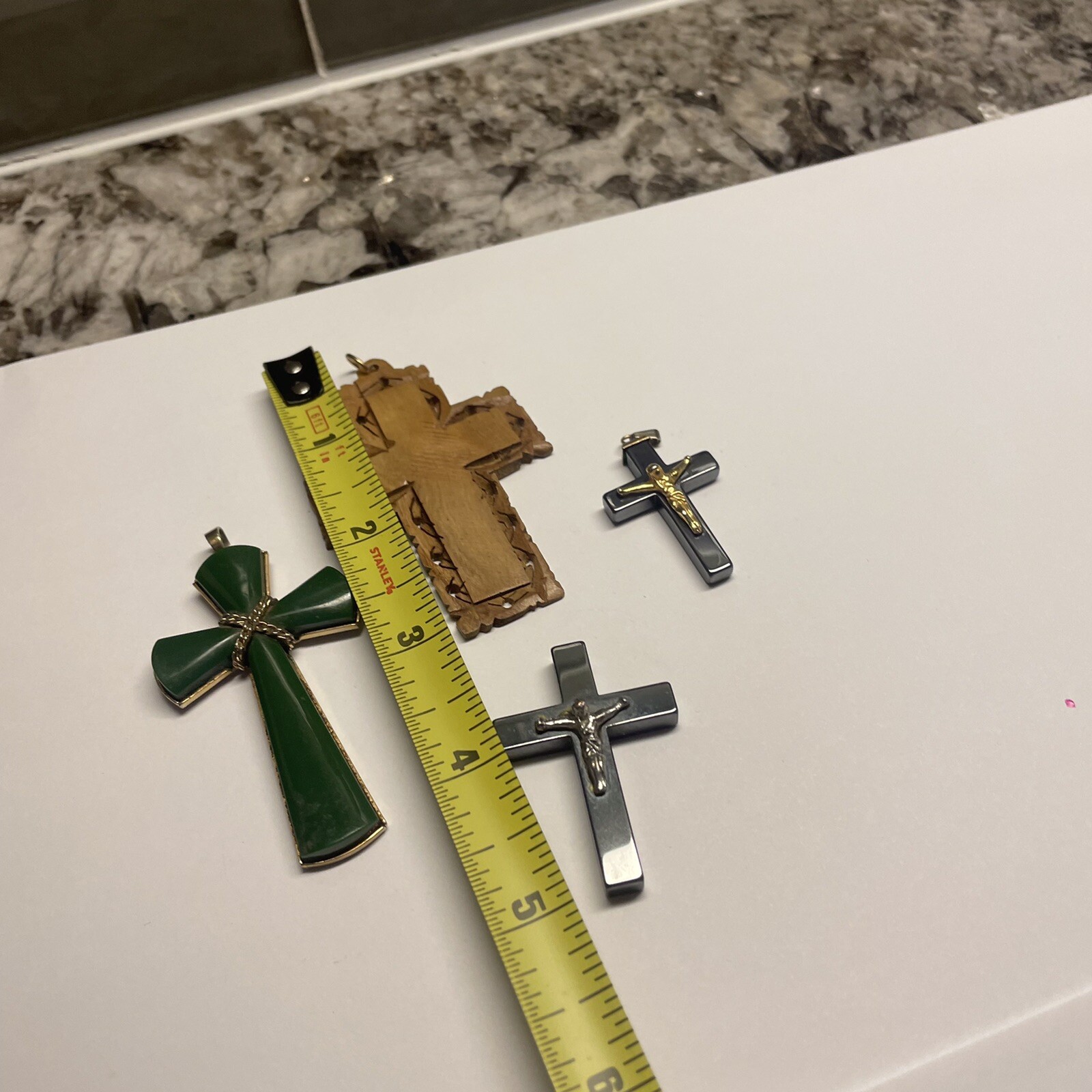 Lot Of 4 Vintage – Modern Jewelry Pendant / Charms – Crosses
